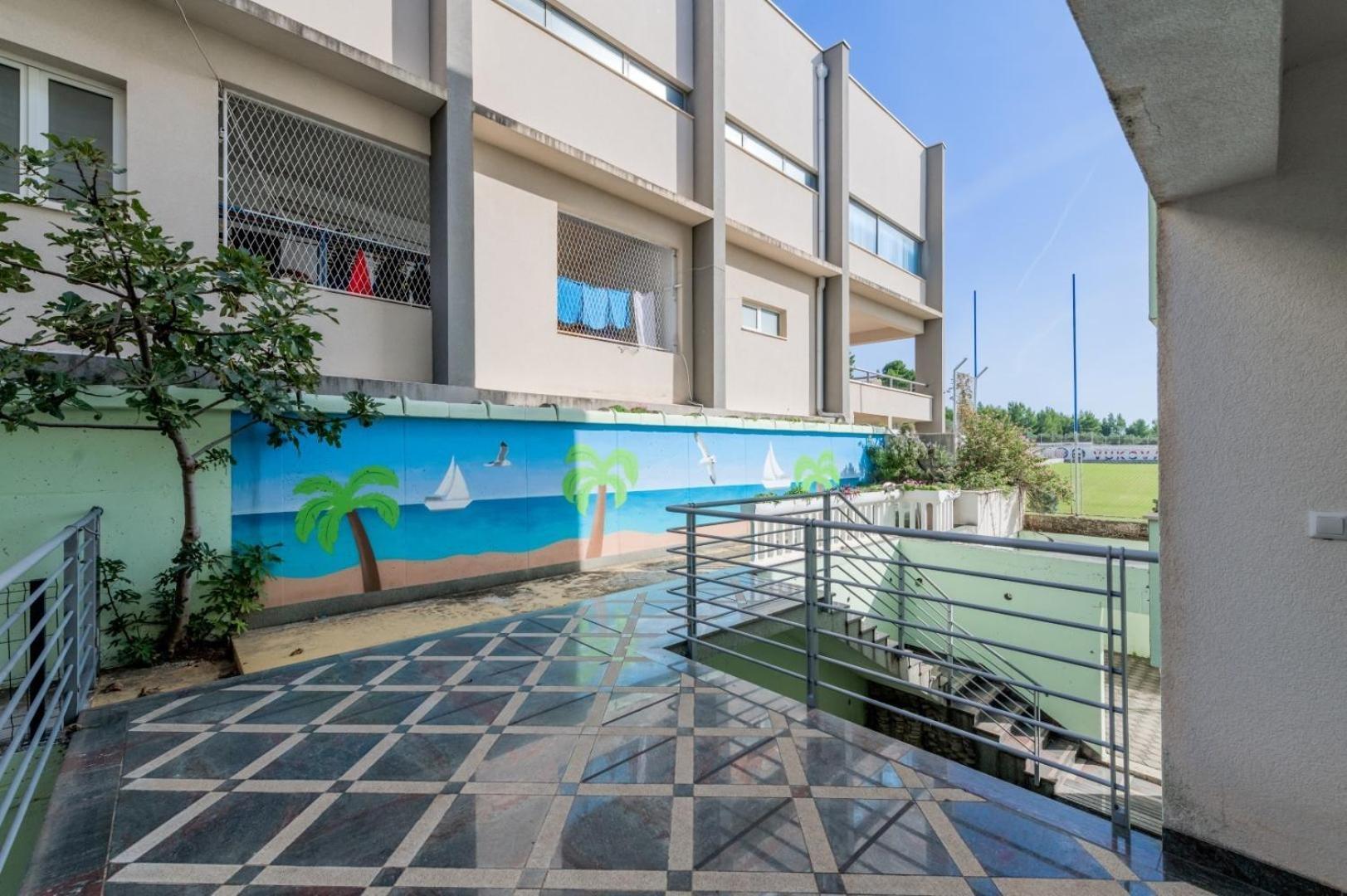 Ruza&Nikolina "1" Apartmani - Baška Voda Buitenkant foto