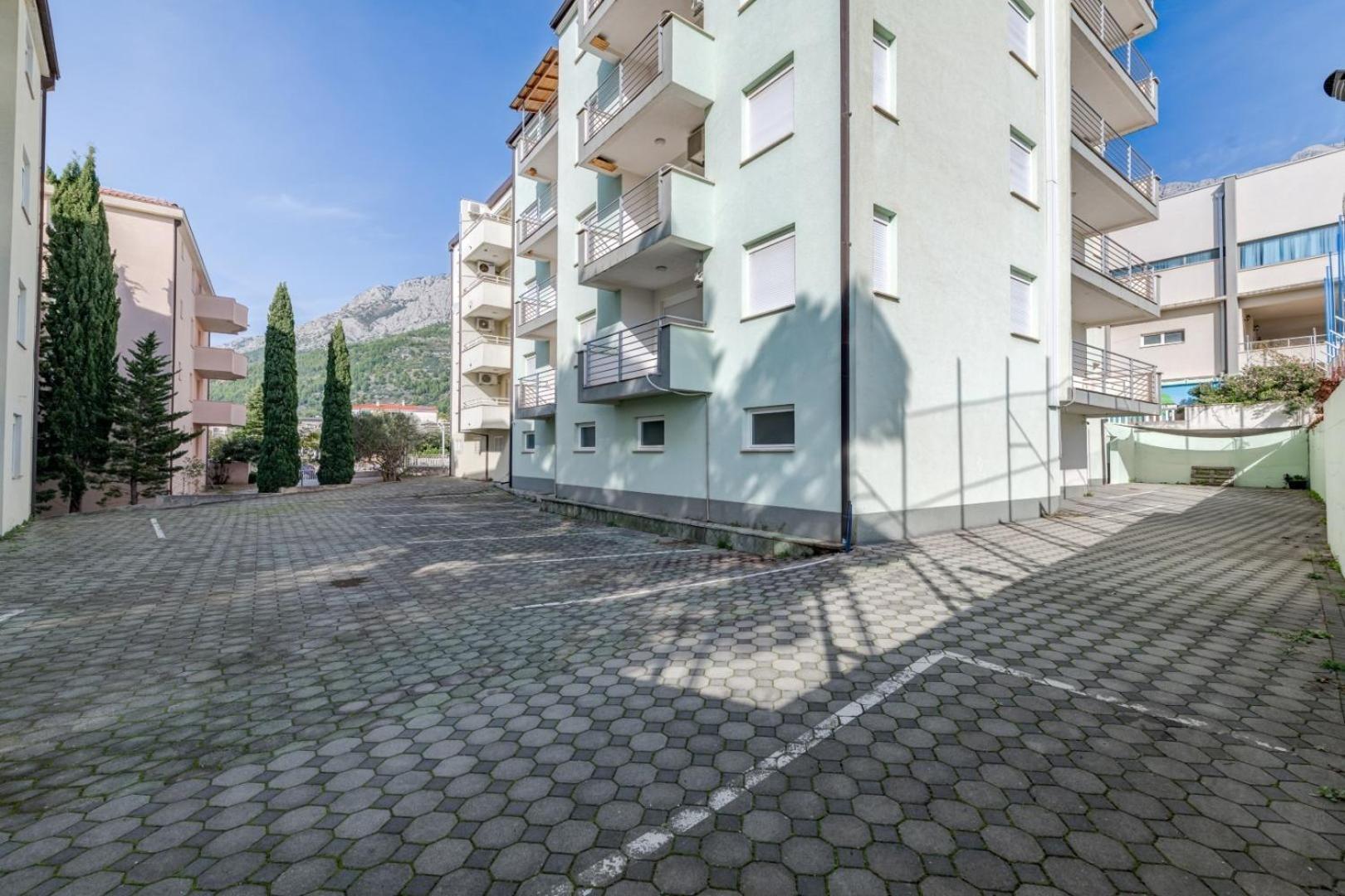 Ruza&Nikolina "1" Apartmani - Baška Voda Buitenkant foto