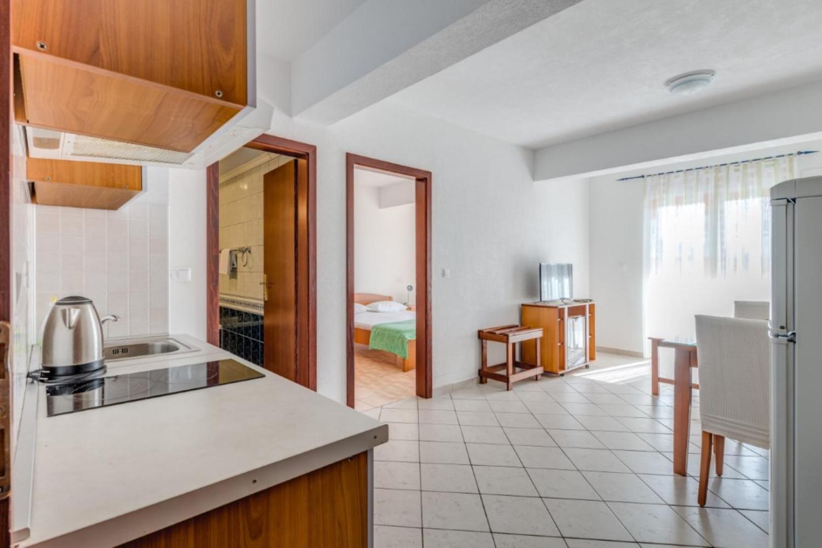 Ruza&Nikolina "1" Apartmani - Baška Voda Buitenkant foto
