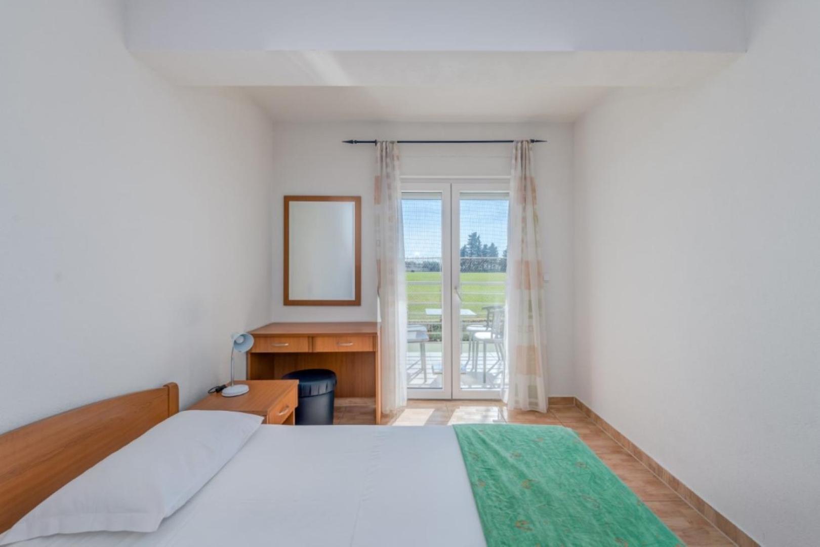 Ruza&Nikolina "1" Apartmani - Baška Voda Buitenkant foto
